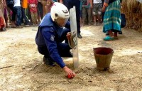 মেহেরপুরের গাংনী থেকে বোমা সদৃশ্য বস্তু উদ্ধার